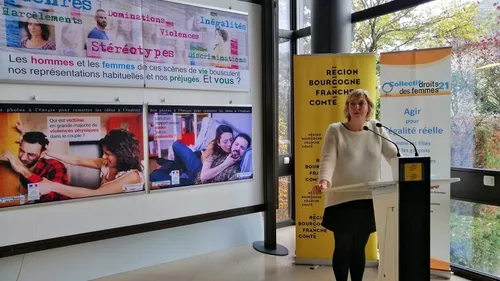 « Des photos à l'envers pour remettre les idées à l'endroit » 